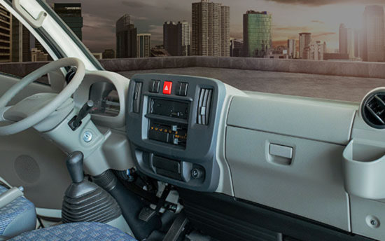SERIE P TRAVIZ INTERIOR